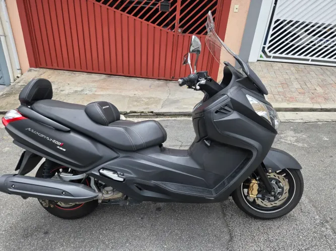 Maxsym 2024 - Excelente estado, 20.000 km e documento em dia