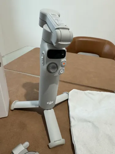 Estabilizador DJI OSMO MOBILE 7