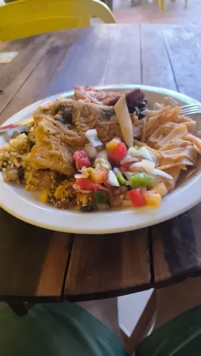 Cozinheira (o)