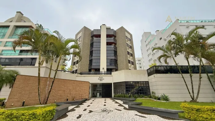 Apartamento próximo a Casa do camarão com 03 quartos, Caiobá