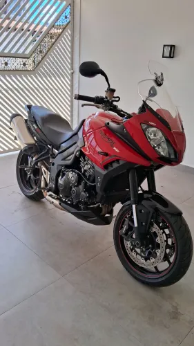 Triumfh tiger sport 1050.