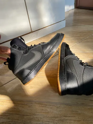 Tênis Nike Ebernon Mid original TAM. 40