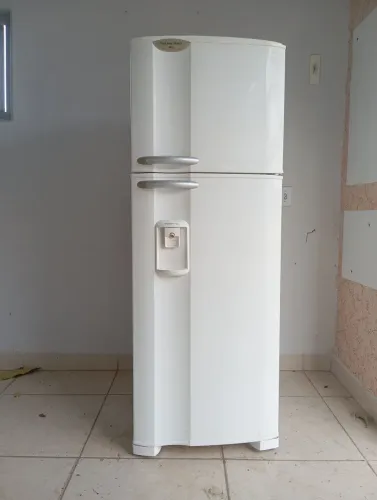 Geladeira Eletrolux frotfe