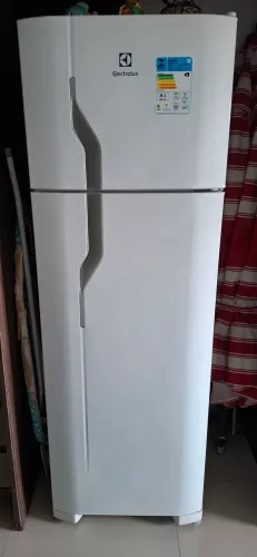 Geladeira  Electrolux  260L 