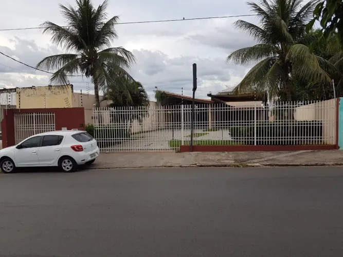 Ponto comercial Comercial 688 m² à venda R$ 700.000