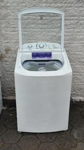 Máquina de lavar roupa Electrolux 16 kg lác