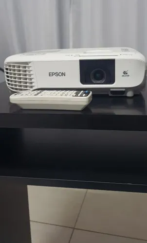 Projetor Epson PowerLite  S 39