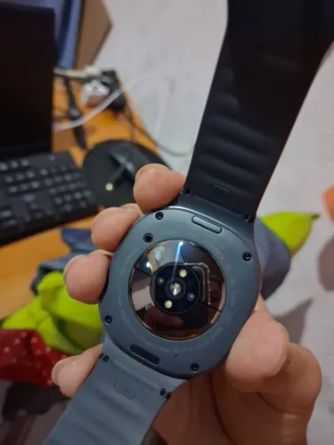 Samsung Galaxy watch 8 40mm LTE