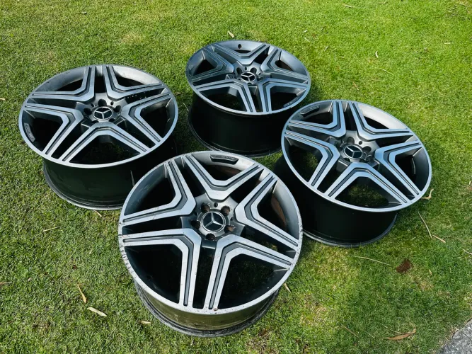 Jogo de Roda Mercedes ML63 AMG aro 21