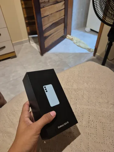 Troco S24 fe novo em iphone 14ou15