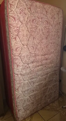 Cama solteirão 