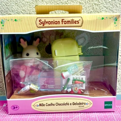 Mãe coelha chocolate e geladeira - Sylvanian Families Epoch Original