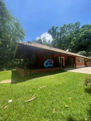 Sítio com 3 dormitórios à venda, 400 m² por R$ 2.000.000,00 - Floresta - Jaguariúna/SP