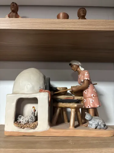 Escultura ?Fogão de Lenha? de João Alves.