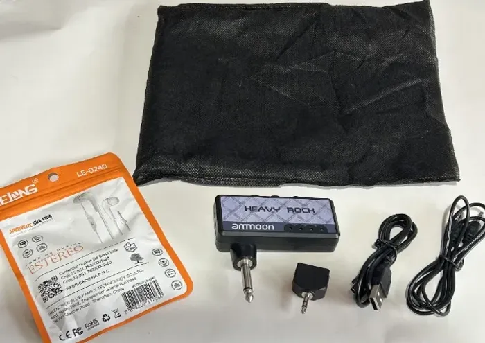 Mini Amplificador Portatil Para Guitarra + Fone De Ouvido Heavy Rock
