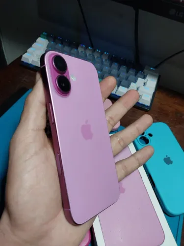 iPhone 16 256GB