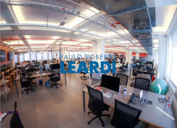 CONJ. COMERCIAL - PINHEIROS - SP