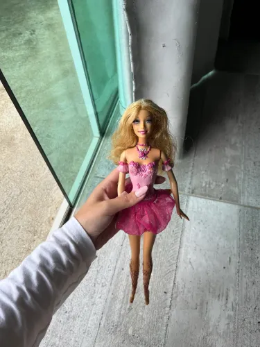 Boneca Barbie Fairytopia Mermaidia Elina