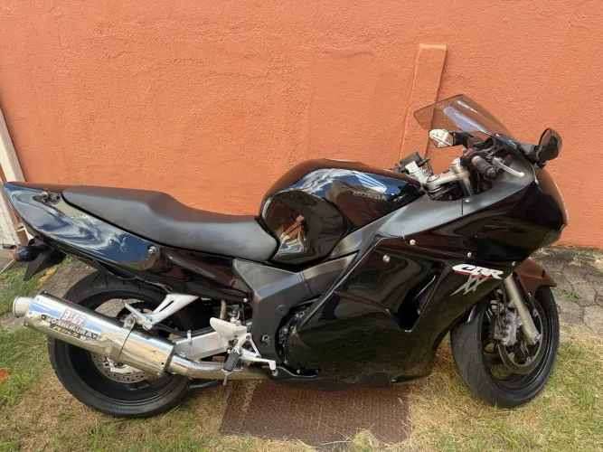 Honda CBR 1100 XX Super Blackbird