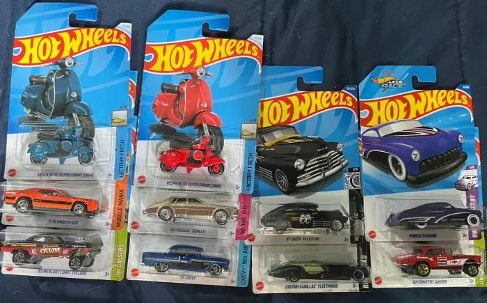 Hotwheels modelos clássicos/antigos.