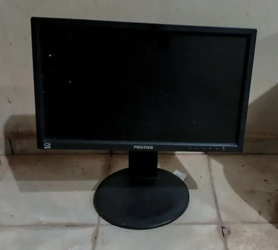 Monitor positivo