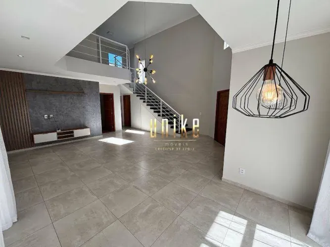 Casa à Venda, 3 dormitórios, 255m² por R$1.760.000 - Residencial Altos da Serra VI no Urba