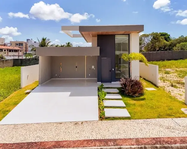 Casa Nova em Condomínio Fechado com 190 m²