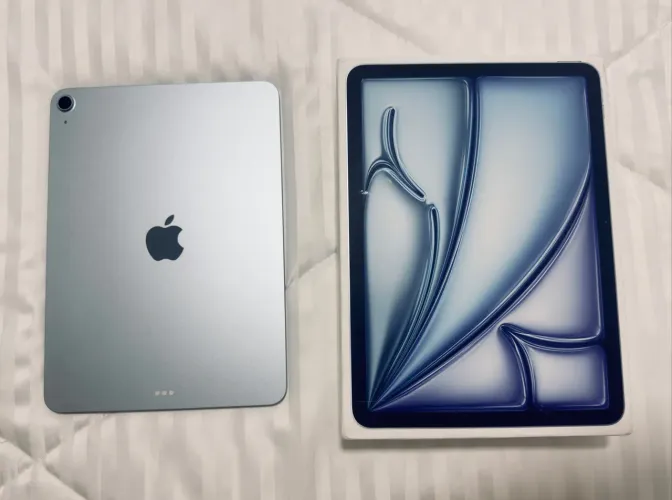 iPad Air 11? M3 128GB Wi-Fi Azul - Excelente Estado, Pouco Uso