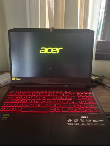 Acer nitro 5 RTX3050 i7 11a 16GB ram 512 ssd notebook gamer
