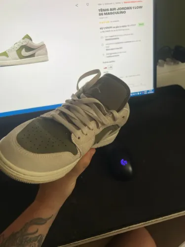 Tênis jordan 1 low se 41