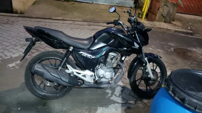 Honda CG 160 pra sair rápido 