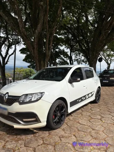 Renault Sandero Sport RS 2.0 Hi-power 16V 5P 2016