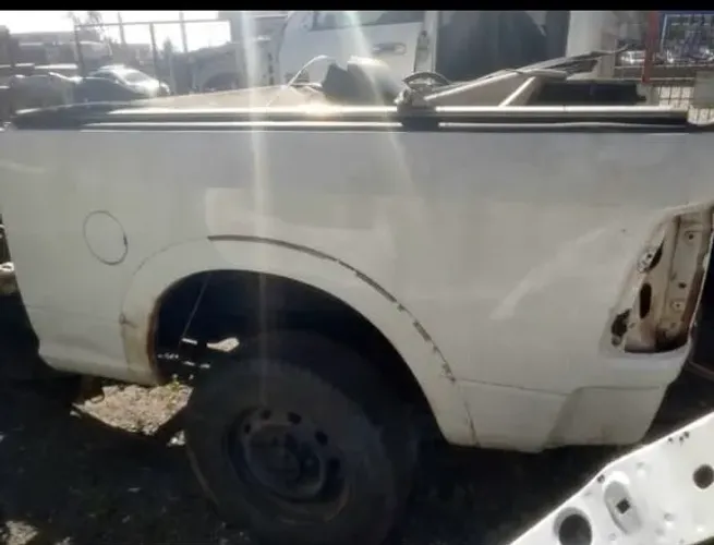 Caçamba Dodge RAM 2500