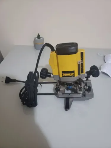 Tupia Dewalt