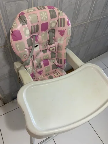 Cadeira de alimentação infantil 