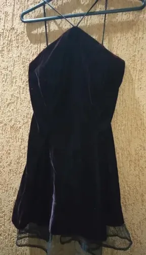 Vestido curto - veludo bordô