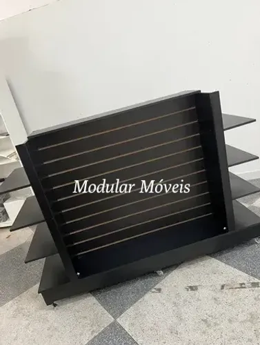 Gondola com Canaletado Central - MDF Preto