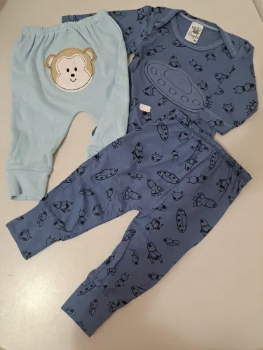 Lote 3 peças de Bebê Tamanho M e G NOVO 