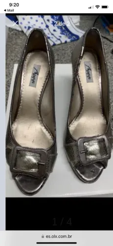 Sapato de couro prata 