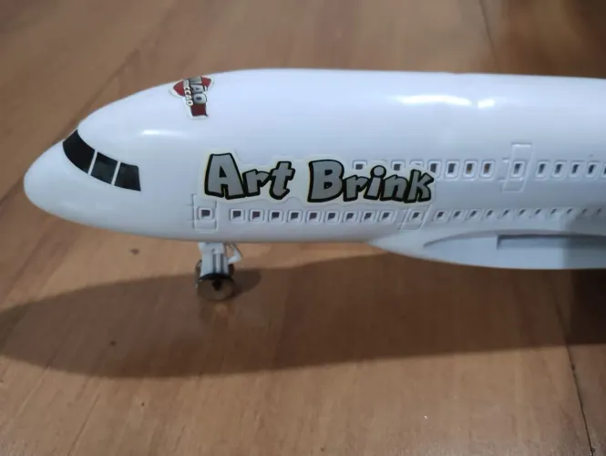 Avião de Brinquedo à Fricção