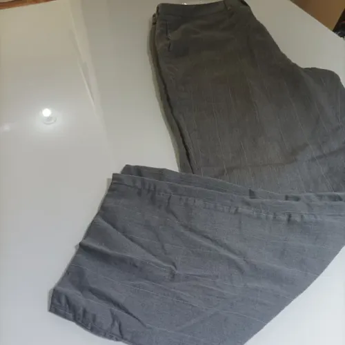 Calça social masculina 46 cinza com listras