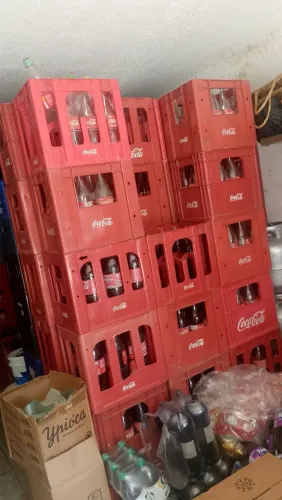 Caixas Retornável De Coca Cola 1L e 2L