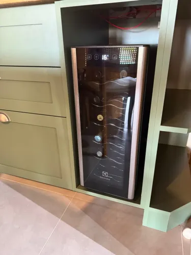 Adega Electrolux - Climatizada