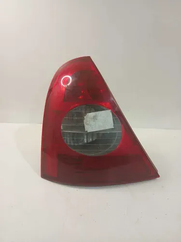 Lanterna Traseira Esquerdo Renault Clio Hatch 2004 Á 2010  Esquerdo/motorista Vermelho