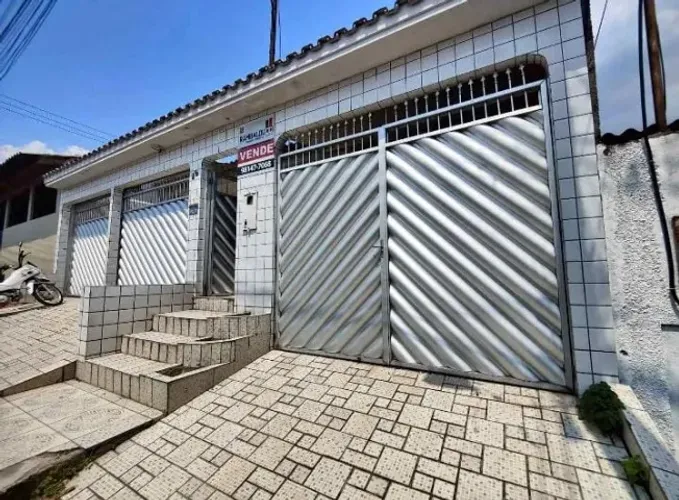 CASA NO BAIRRO DE FÁTIMA