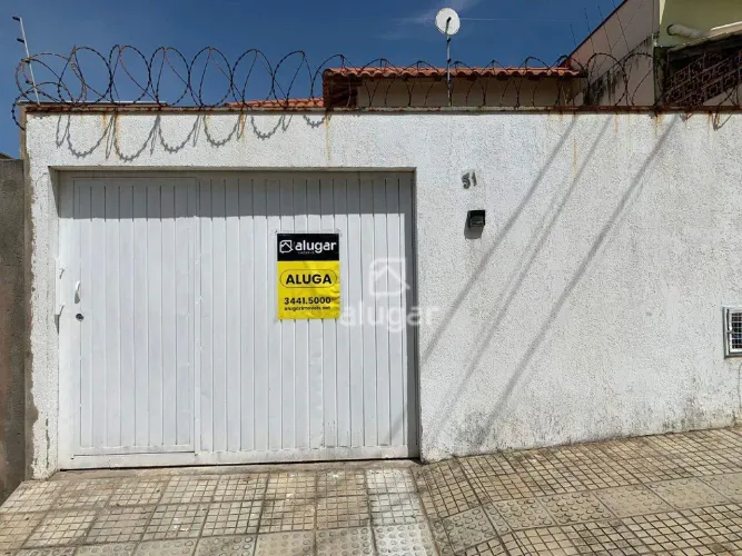 Casa à venda, 2 quartos, 1 suíte, 2 vagas, Alto Floresta - Montes Claros/MG - R$ 300.000,0