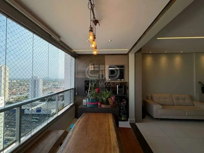 Apartamento à venda com 3 Suítes no Edifício American Residence.