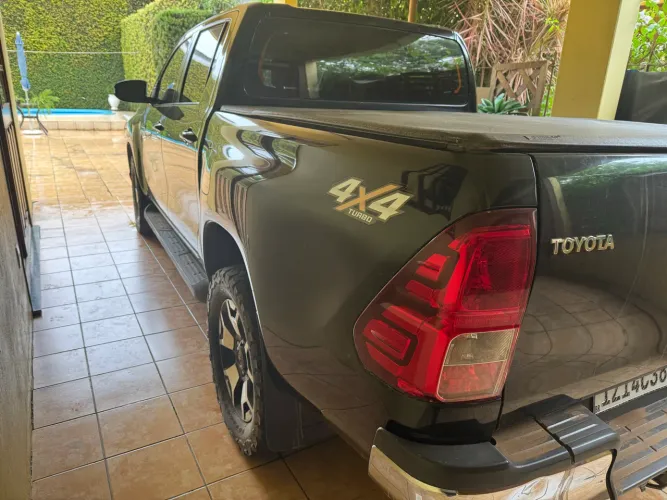 Toyota Hilux CD SR 4X4 2.8 TDI Diesel Aut. 2019