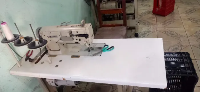 Maquina de costura