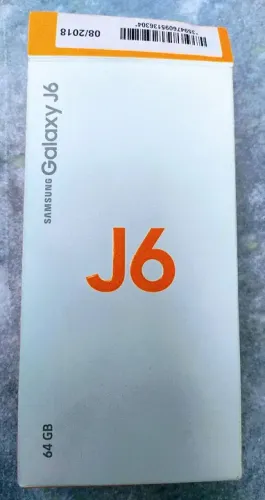 Caixa de Celular Samsung Galaxy J6
